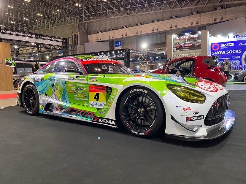 Goodsmile Racing x Leen Customs 2022 Livery MBZ AMG GT