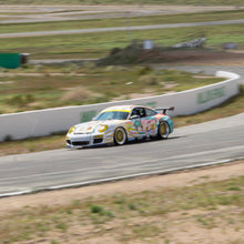 将图片加载到图库查看器，Goodsmile Racing x Leen Customs 2010 Porsche 997
